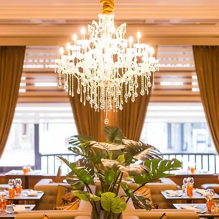 Hotel Royal 4*